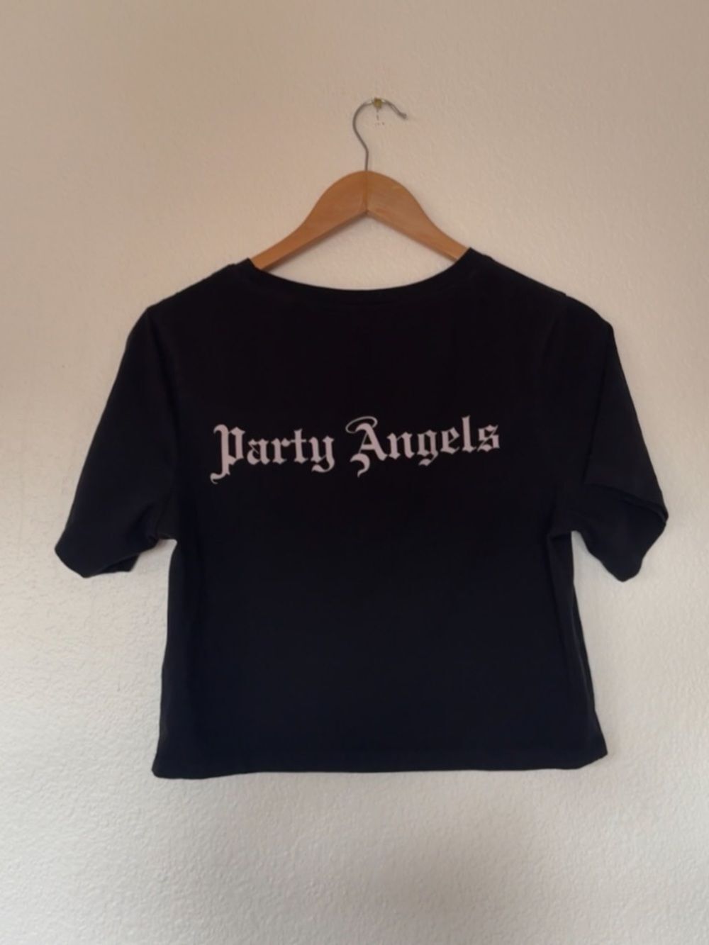 Black 'mykonos' Graphic Crop Tee